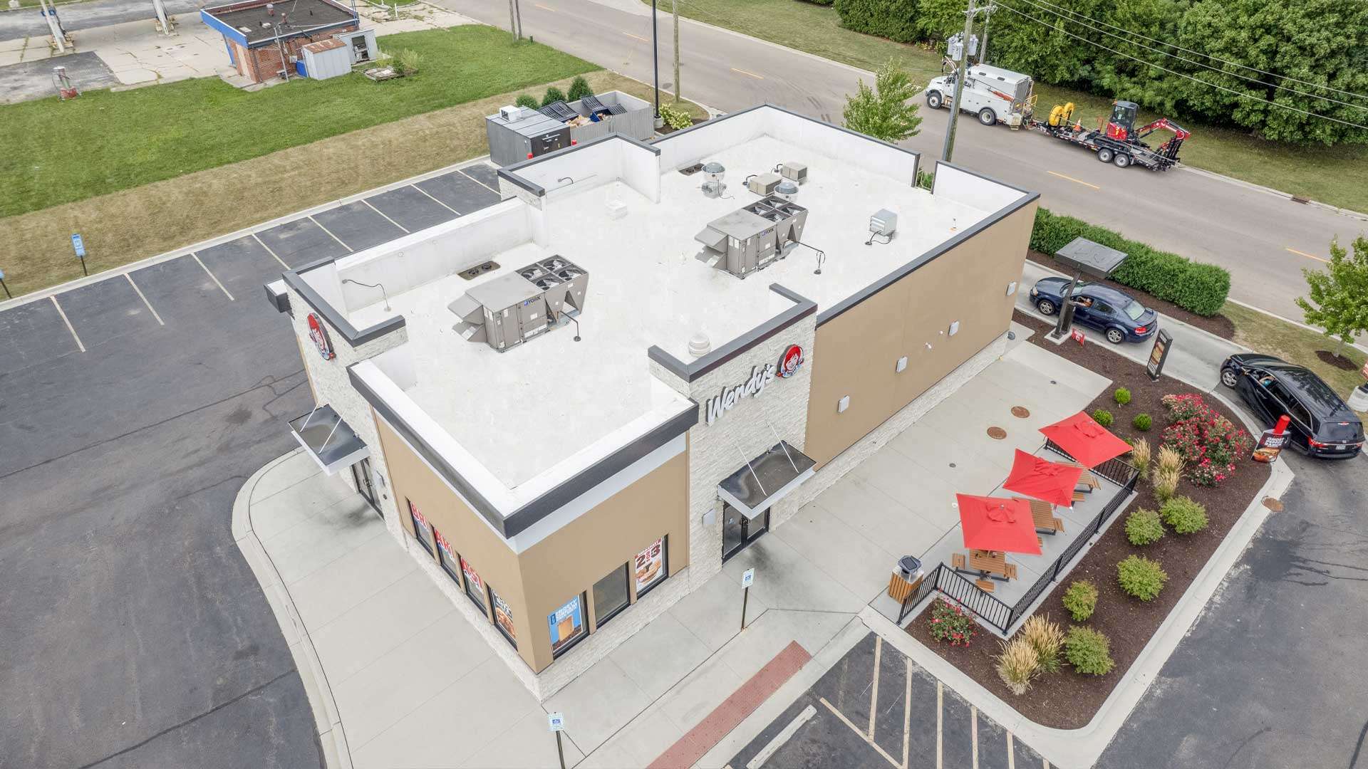 Completed Metal Roof on a commercial property in Rockford, Illinois