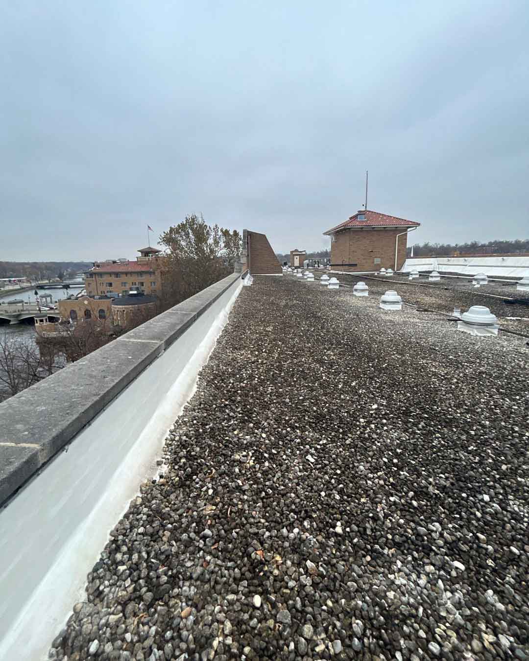 ballasted-roof-2 Popeyes flat roof project